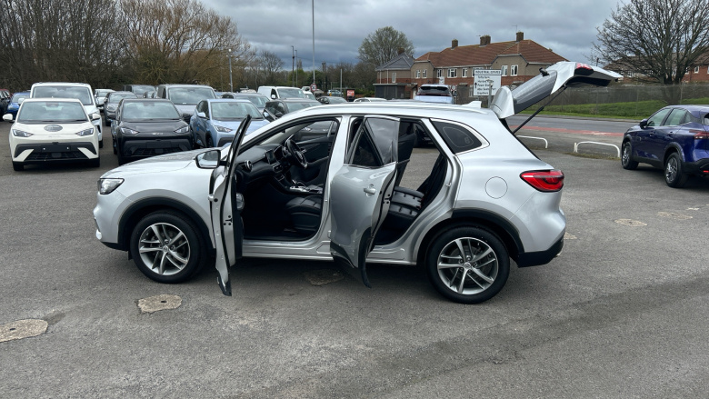 MG Hs 1.5 T-GDI Excite 5dr DCT Petrol Hatchback